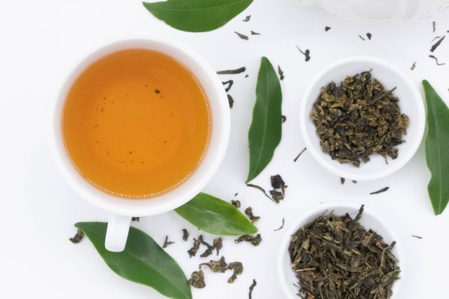 Food and Brew: The Ultimate Guide to Pairing Green Tea with Food - Camellios